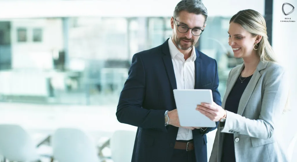 Abogado Forestal en Chile | Permisos y Multas CONAF Asesoría en derecho forestal: planes de manejo, autorizaciones de corta, defensa ante CONAF e incendios. Para predios y empresas en todo Chile. Abogado de Empresas | Sociedades, Contratos y Compliance Asesoría legal para pymes y startups: constitución de sociedades (SpA/Ltda), contratos, compliance, datos personales y marcas. Consultas en línea. Redacción de Testamento en Chile | Asesoría Notarial Elige testamento abierto o cerrado. Requisitos, costos y cláusulas; albacea y asignaciones forzosas. Te guiamos hasta la firma en notaría.