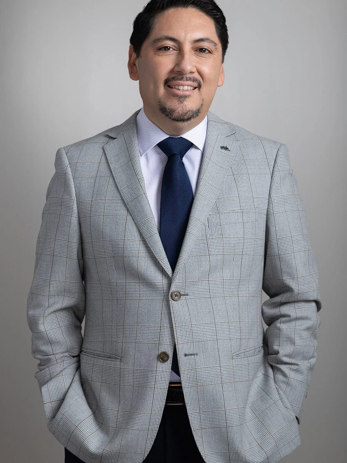 Israel Letelier Pérez, abogado experto en litigación